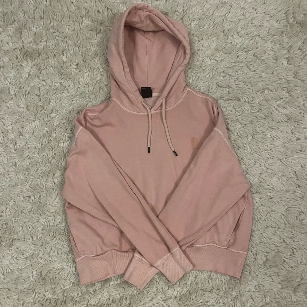 Women’s north face sweatshirt
